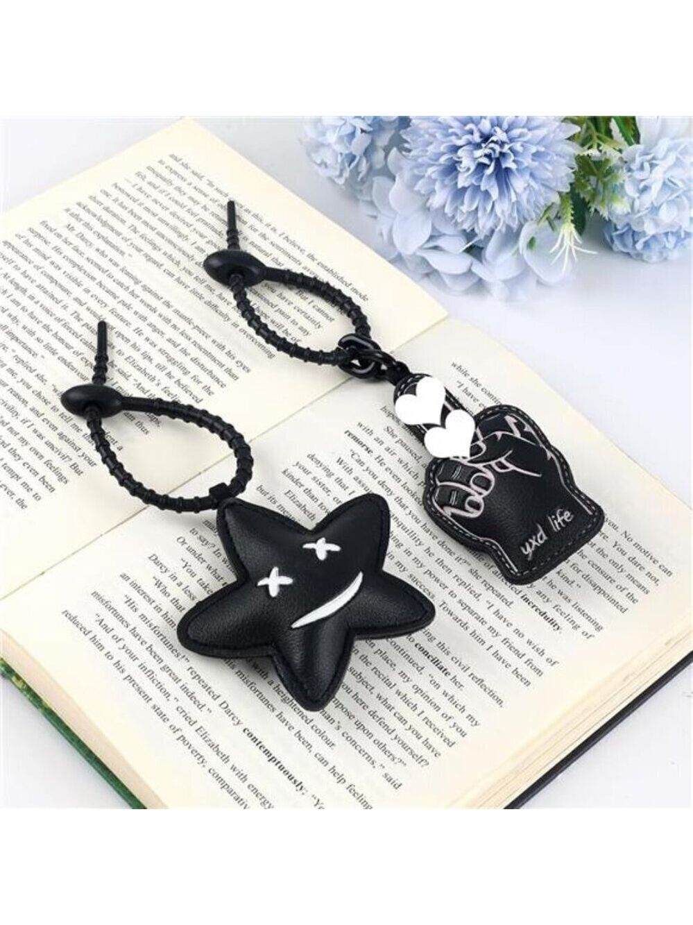 2Pcs Leather Bag Charms for Handbag Funny Black Purse Charms finger Star - Picture 3 of 9